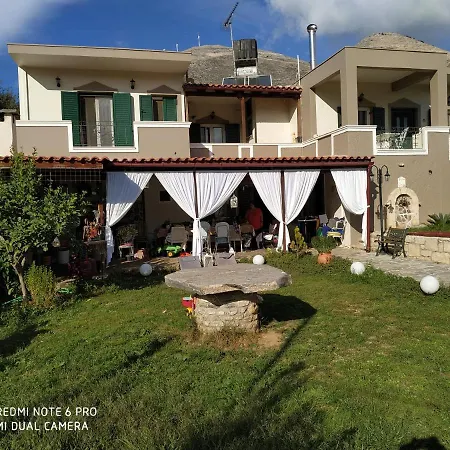 Zisis Villa, Apladiana Mylopotamou Σπίτι διακοπών *
